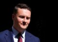 Dimite el ministro de Sanidad de Reino Unido y recrudece la crisis en la administración de Keir Starmer