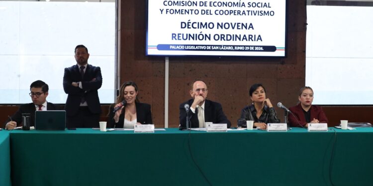 Presentan a la Comisión de Economía Social sistema de financiamiento para cooperativas