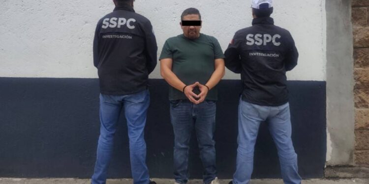 Aprehenden en Puebla a «La Tripa» por extorsión y homicidio; se le vincula con el asesinato del defensor Samir Flores