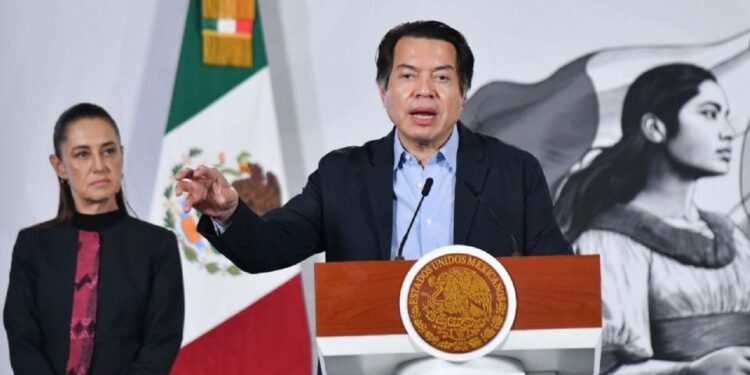 “No querían adelantar las vacaciones, pero están en paro”, dice Mario Delgado a los maestros de la CNTE