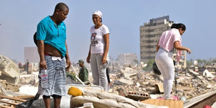 Asciende a 920 la cifra de muertos por terremotos en Venezuela; 172 personas siguen atrapadas bajo los escombros