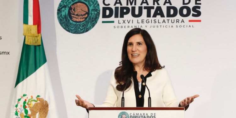 Consulta sobre lineamientos para la protección de las audiencias, gran oportunidad para definir si aplican también a las mañaneras: Kenia López Rabadán