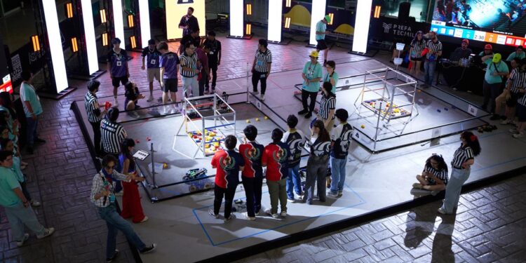 ¿Por qué una competencia de robótica está formando a los líderes del futuro?