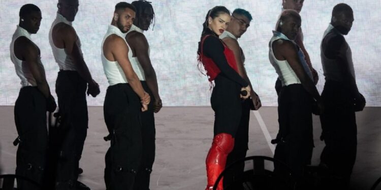 Hallan sin vida en Miami al bailarín Mykee, colaborador de Rosalía y Rauw Alejandro