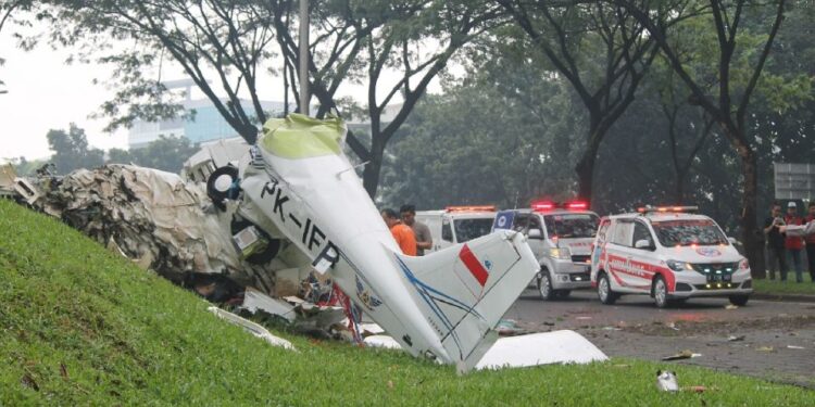 Desplome de avioneta en el norte de Alemania deja un muerto y otra persona desaparecida