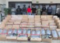 Capturan a tres personas con casi 700 kilos de marihuana en carretera de Chiapas; viajaban desde la CDMX
