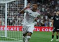 Mbappé celebra el regreso de Mourinho al Bernabéu con un triplete