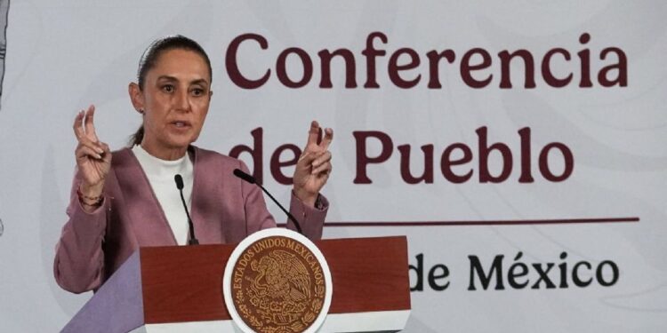 Congreso recibe la iniciativa de Sheinbaum para prohibir que políticos con doble nacionalidad aspiren a la presidencia o una gubernatura