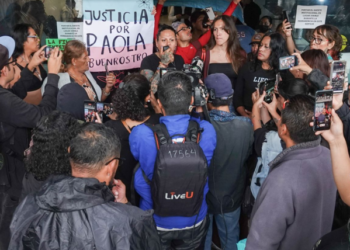 Fiscalía estudia la clasificación del caso Paola Buenrostro tras protesta