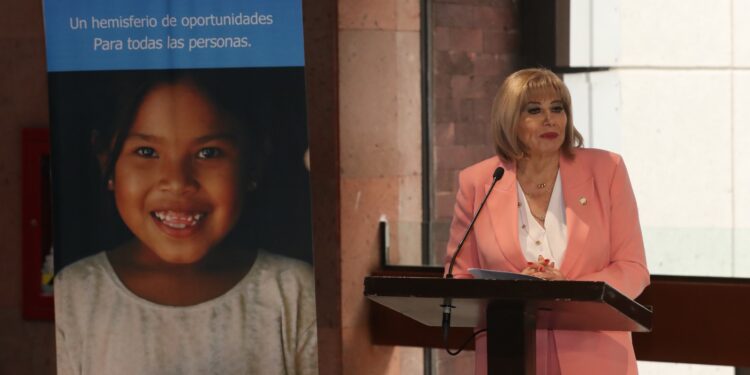 Plantean expertos impulsar seguridad social, capacitación e inclusión laboral para jóvenes y población vulnerable