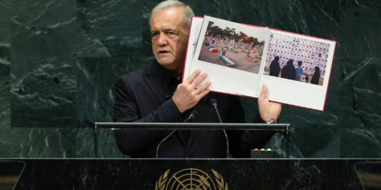 Representante de EU abandona la Asamblea General de la ONU después de que el presidente de Irán los llamara terroristas