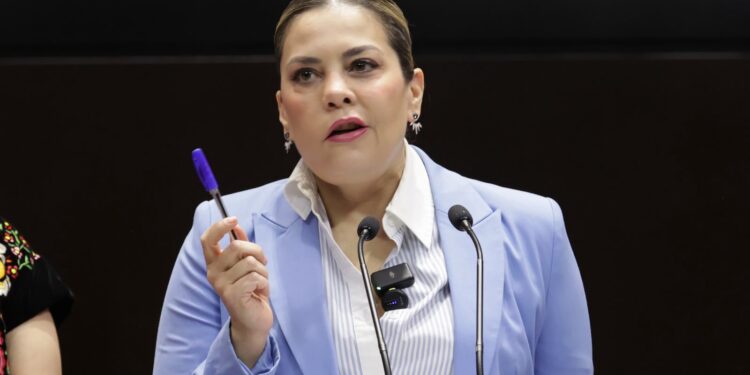 Busca iniciativa tipificar el delito de reclutamiento forzado y, en caso de menores de edad, castigarlo hasta con 30 años de prisión