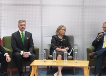 Los mexicanos gastan más de 63 mil millones de pesos al año en productos pirata: CANACINTRA