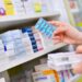 Mexicanos gastan casi la mitad de su salario en medicamentos; Sofía busca reducir el desembolso directo