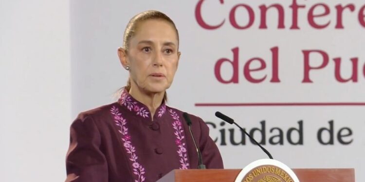 Sheinbaum anuncia visita del embajador Ronald Johnson a Palacio Nacional en medio de tensiones