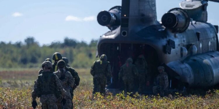 Hay al menos siete personas muertas por el incendio en base militar de Canadá; descartan terrorismo