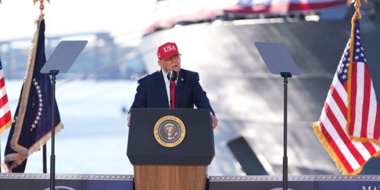 Se mofa Trump de la reacción de Sheinbaum tras anunciar el ‘cambio de nombre’ del Golfo de México