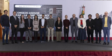 Presidenta presenta al Consejo Asesor para la Transformación Digital del Sector Salud; automatizará entrega de medicamentos e insumos